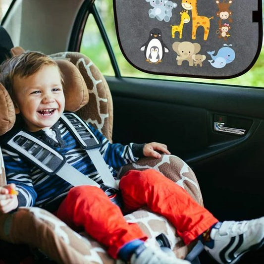 Pare soleil voiture bebe avec illustration d'animaux amusants apportant confort et protection solaire à un bébé en voiture